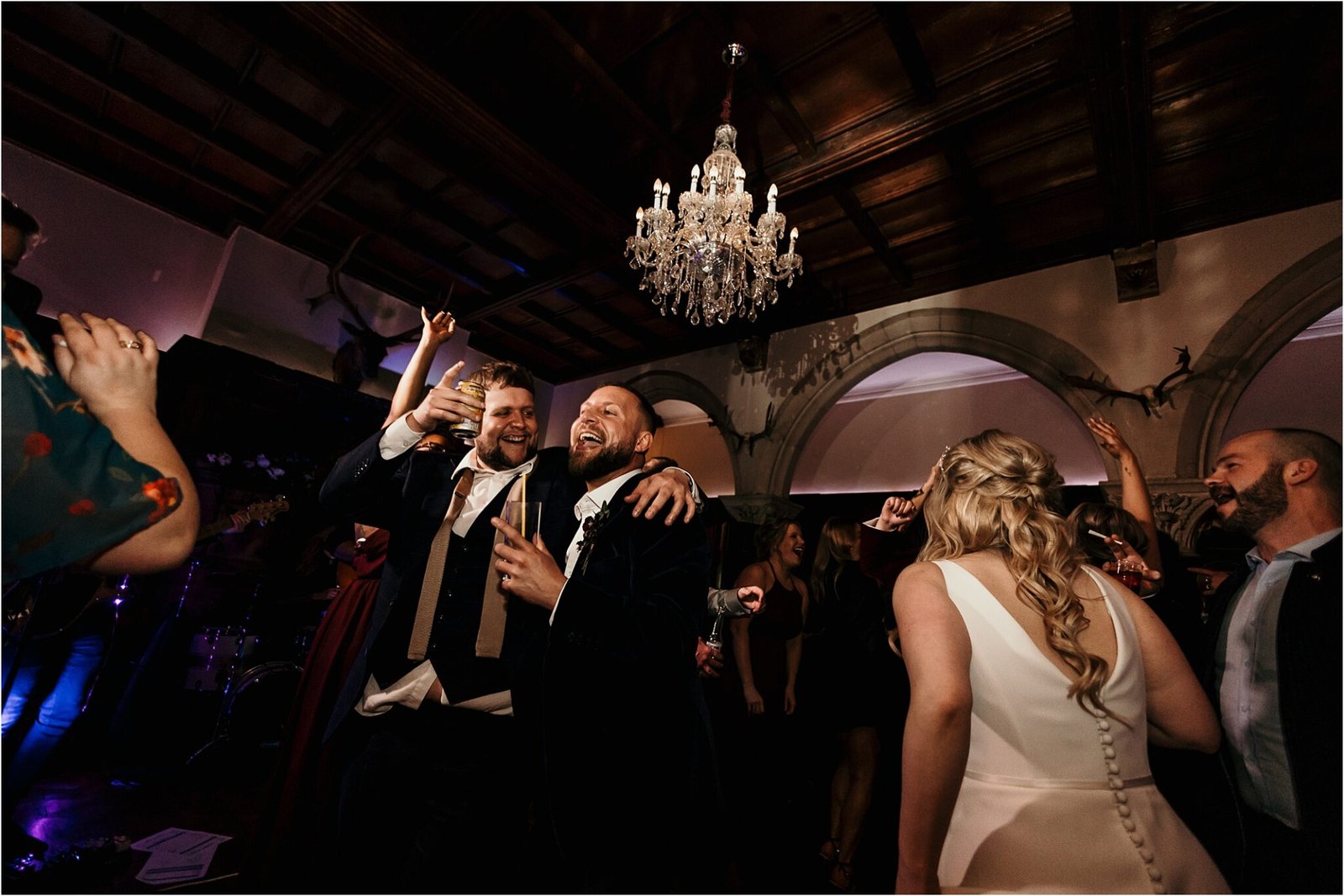 Huntsham court wedding blog-126.jpg